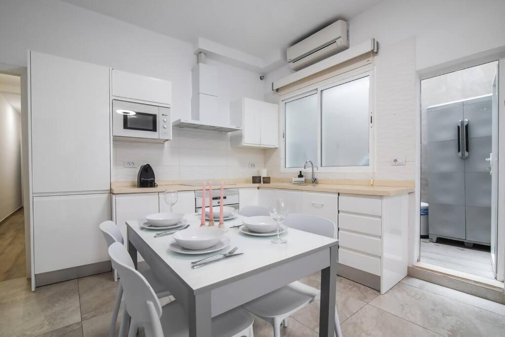 Alma Home ,6 Paxs ,Wifi , Playa Canteras, Ocio 라스팔마스 외부 사진